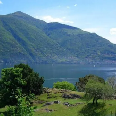 Rustico Al Hébergement de vacances Rezzonico